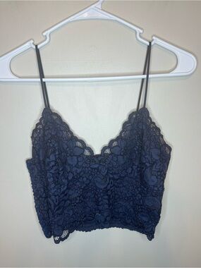 Express Navy Blue Allover Lace Cropped Cami Size S NWT Preppy Summer Chic Cute